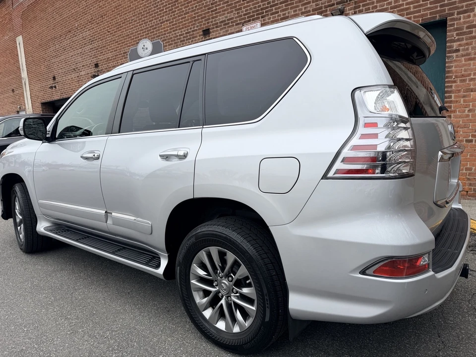 2014 Lexus GX 2nd Gen - Image 3 of 31