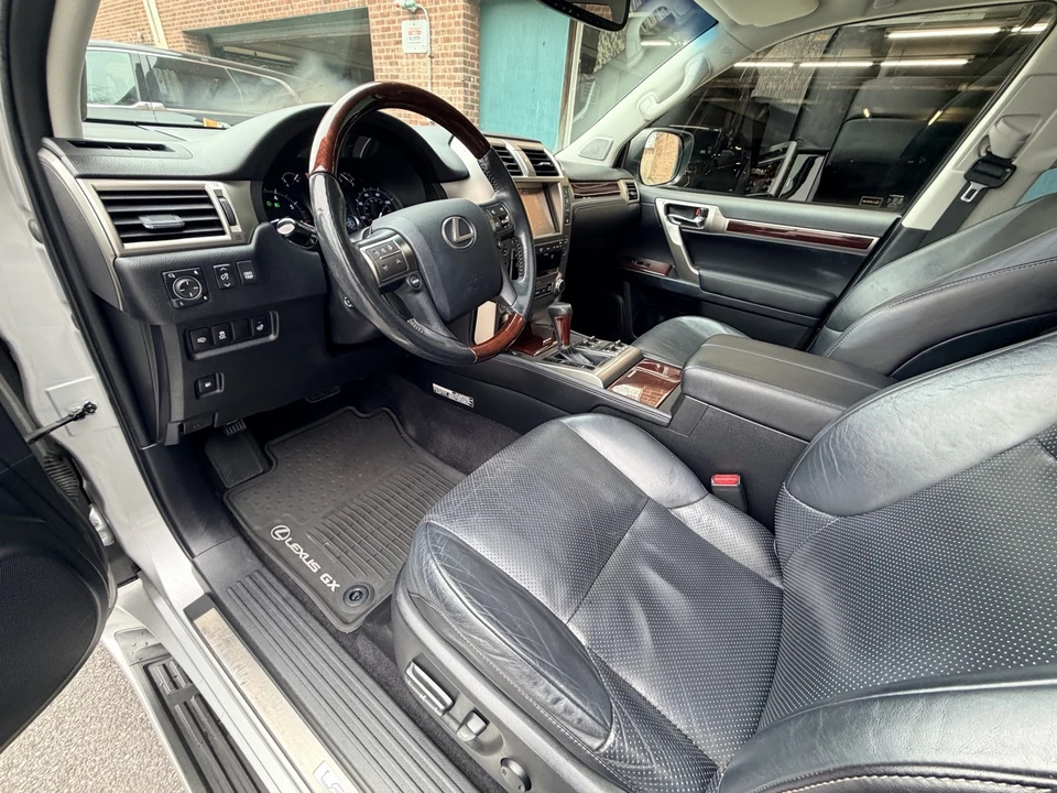 2014 Lexus GX 2nd Gen - Image 21 of 31