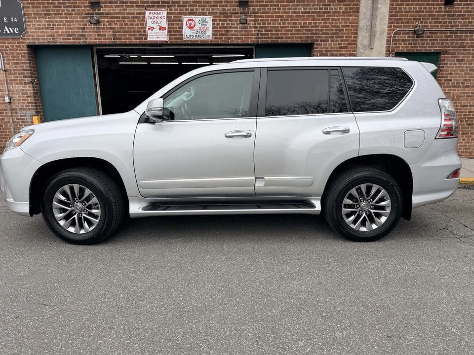 2014 Lexus GX 2nd Gen - Image 2 of 31