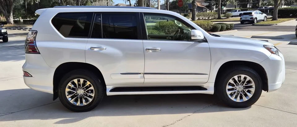2014 Lexus GX 2nd Gen - Image 4 of 20