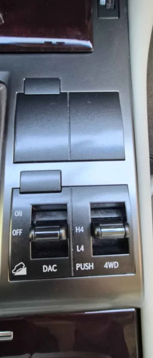 2014 Lexus GX 2nd Gen - Image 18 of 20