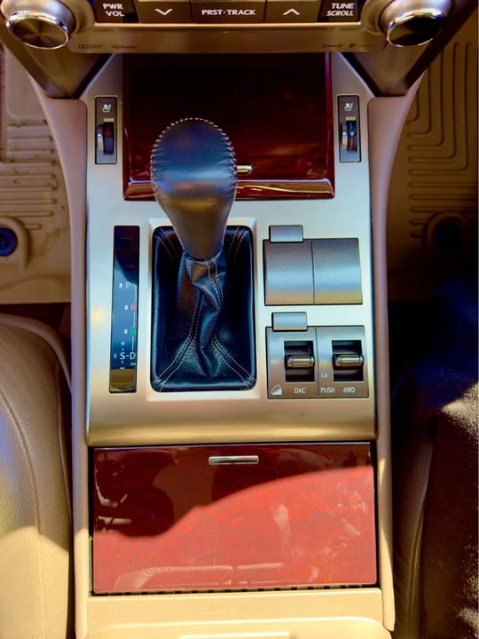 2014 Lexus GX 2nd Gen - Image 13 of 19