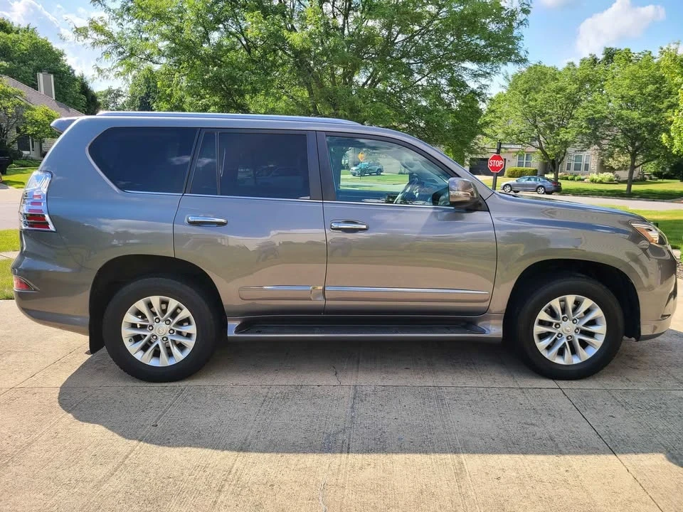2014 Lexus GX 2nd Gen - Image 3 of 10