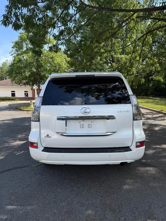 2014 Lexus GX 2nd Gen - Image 4 of 17