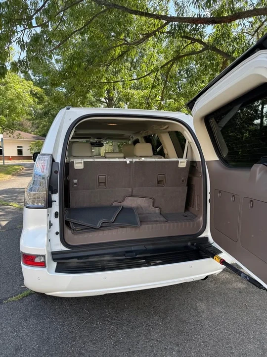 2014 Lexus GX 2nd Gen - Image 5 of 17