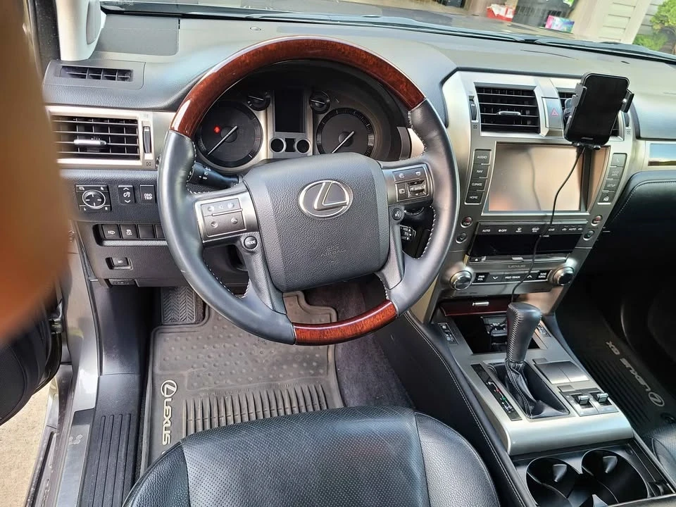 2014 Lexus GX 2nd Gen - Image 6 of 10