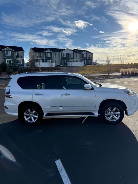 2014 Lexus GX 2nd Gen - Image 8 of 20