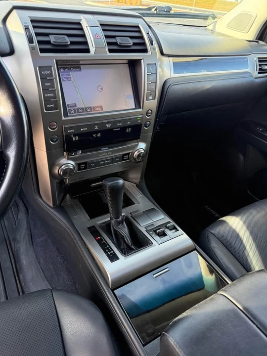2014 Lexus GX 2nd Gen - Image 16 of 20