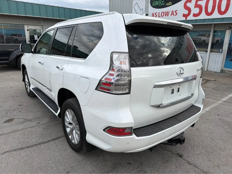 2014 Lexus GX 2nd Gen - Image 3 of 18
