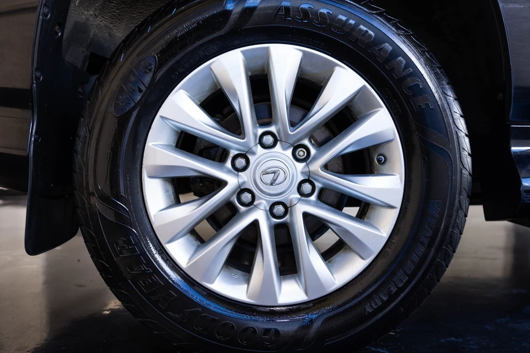 2014 Lexus GX 2nd Gen - Image 15 of 21