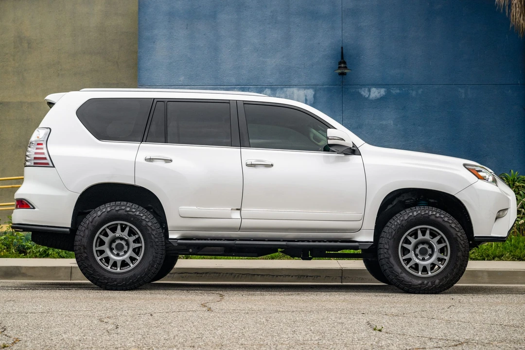 2014 Lexus GX 2nd Gen - Image 6 of 31