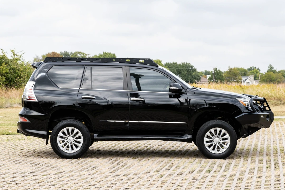 2014 Lexus GX 2nd Gen - Image 5 of 31