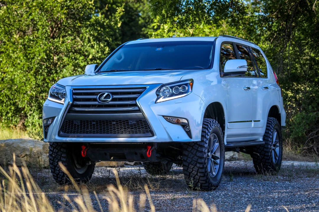 2014 Lexus GX 2nd Gen - Image 3 of 31