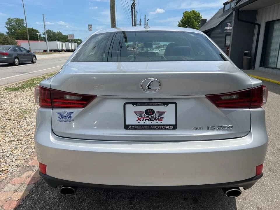 2014 Lexus IS 3rd Gen - Image 6 of 20
