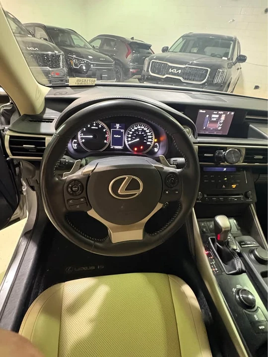 2014 Lexus IS 3rd Gen - Image 7 of 9