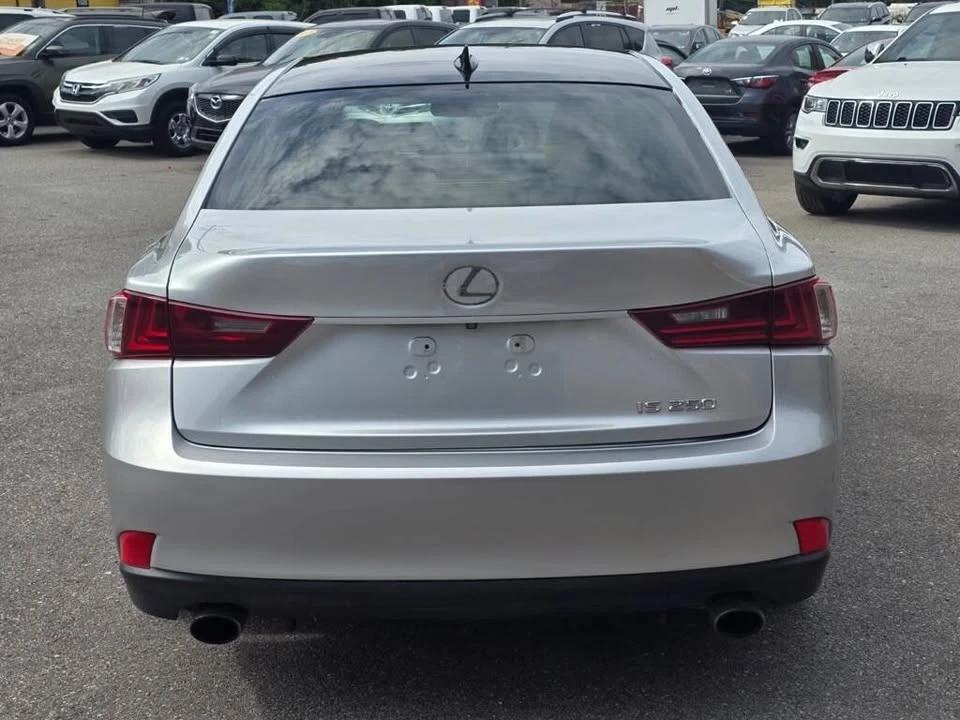2014 Lexus IS 3rd Gen - Image 9 of 20