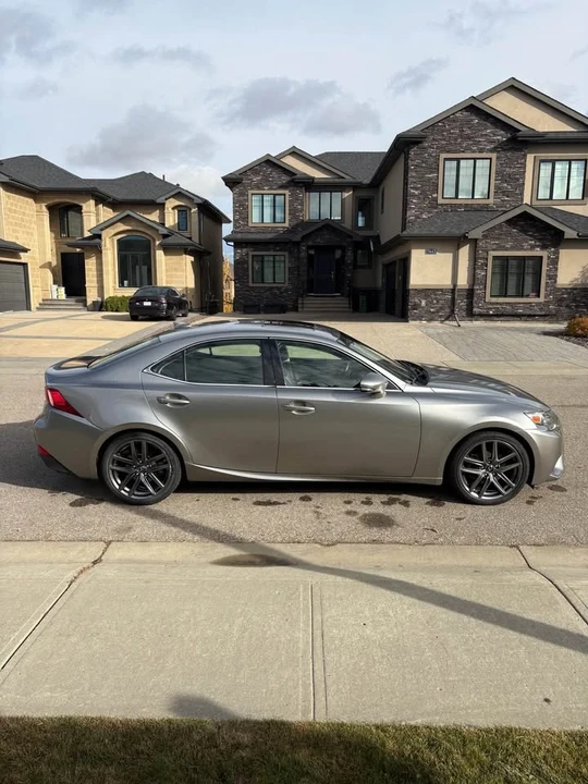 2014 Lexus IS 3rd Gen - Image 5 of 10