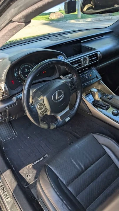 2014 Lexus IS 3rd Gen - Image 3 of 7