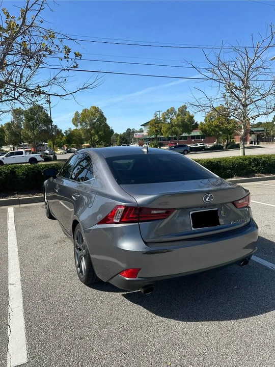 2014 Lexus IS 3rd Gen - Image 4 of 13
