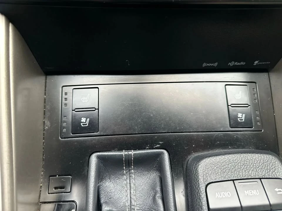2014 Lexus IS 3rd Gen - Image 19 of 20