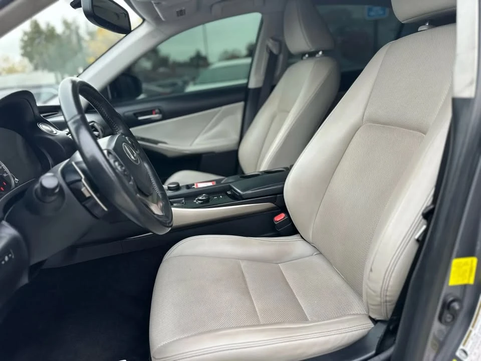 2014 Lexus IS 3rd Gen - Image 11 of 20