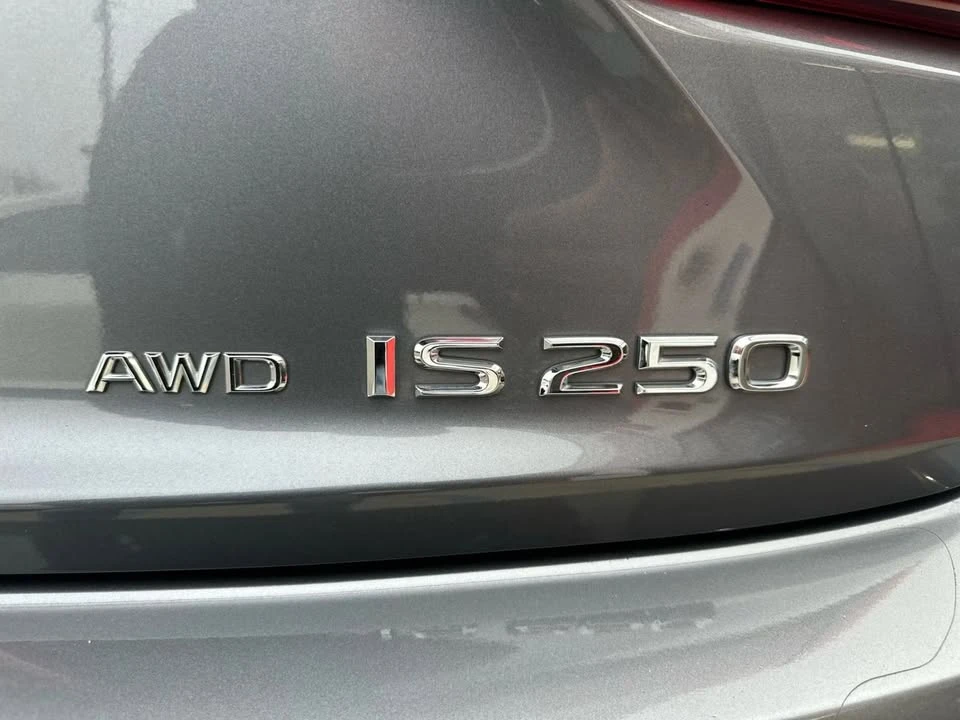 2014 Lexus IS 3rd Gen - Image 10 of 20
