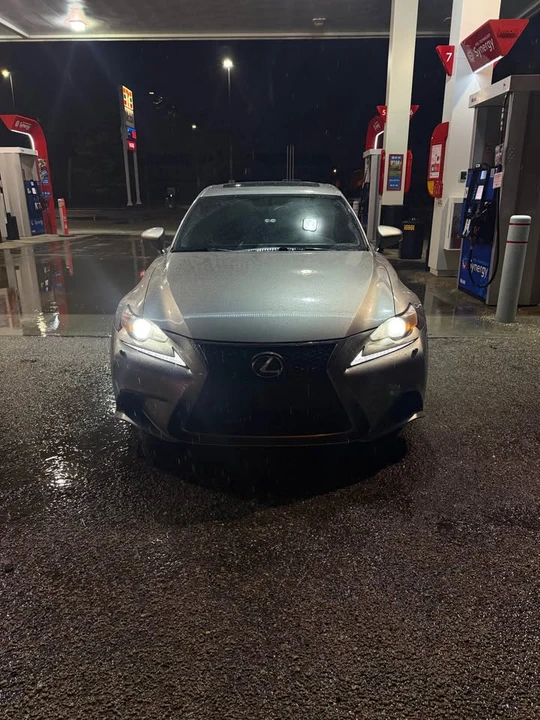 2014 Lexus IS 3rd Gen - Image 2 of 10