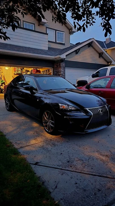 2014 Lexus IS 3rd Gen - Image 5 of 9
