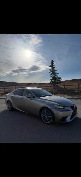 2014 Lexus IS 3rd Gen - Image 6 of 15