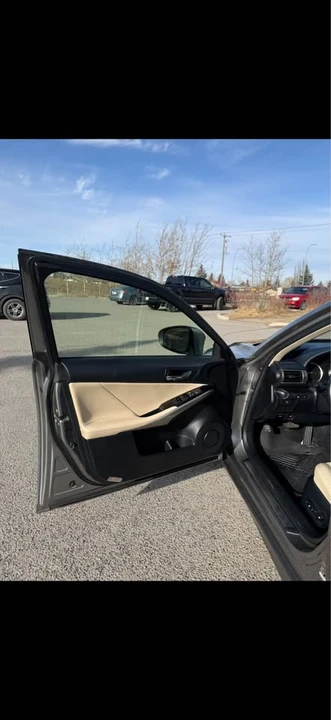 2014 Lexus IS 3rd Gen - Image 10 of 15
