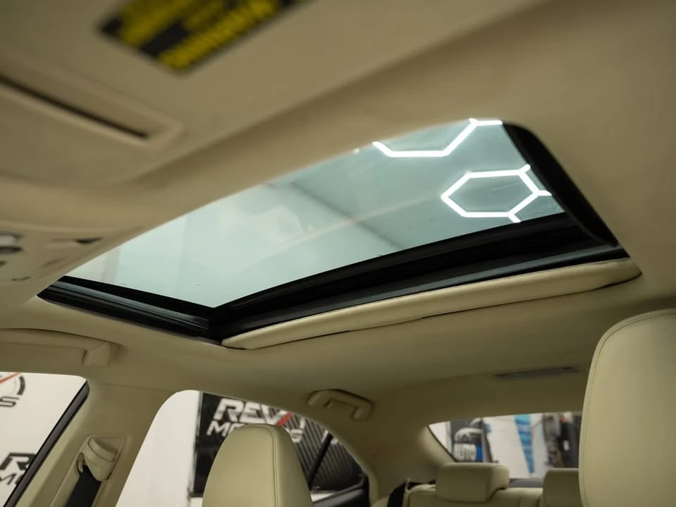 2014 Lexus IS 3rd Gen - Image 15 of 18