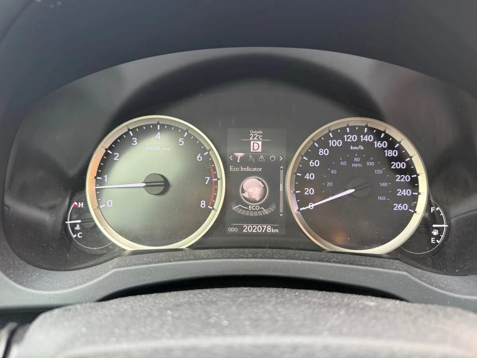 2014 Lexus IS 3rd Gen - Image 8 of 10