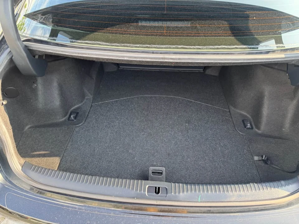 2014 Lexus IS 3rd Gen - Image 7 of 14