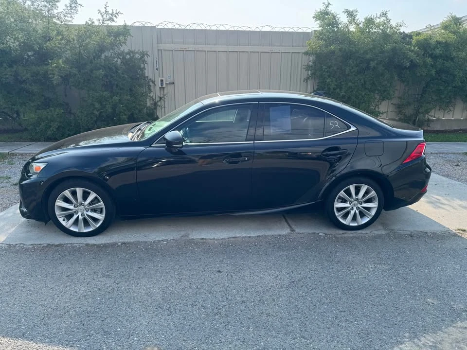 2014 Lexus IS 3rd Gen - Image 4 of 14