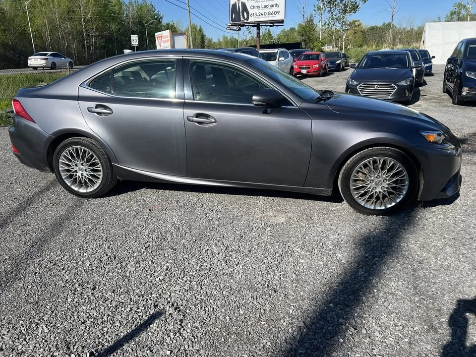 2014 Lexus IS - Image 3 of 18