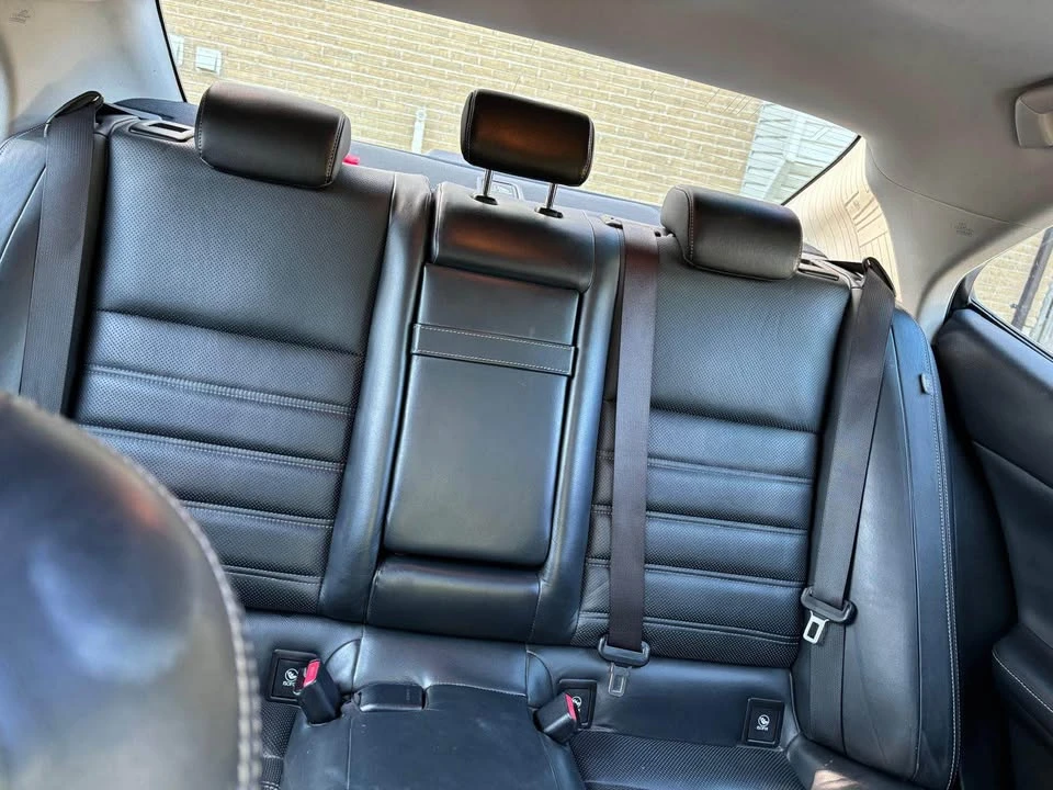 2014 Lexus IS 3rd Gen - Image 11 of 15