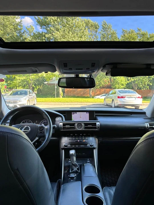 2014 Lexus IS 3rd Gen - Image 6 of 15