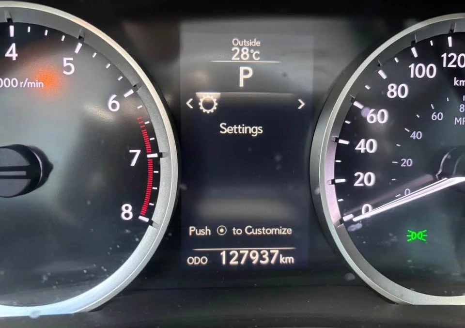 2014 Lexus IS 3rd Gen - Image 9 of 10