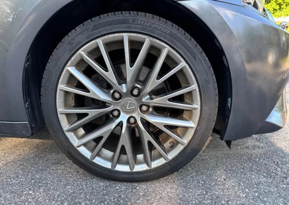 2014 Lexus IS 3rd Gen - Image 5 of 10