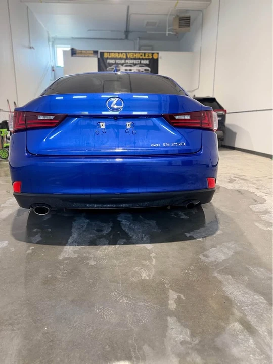 2014 Lexus IS 3rd Gen - Image 9 of 20