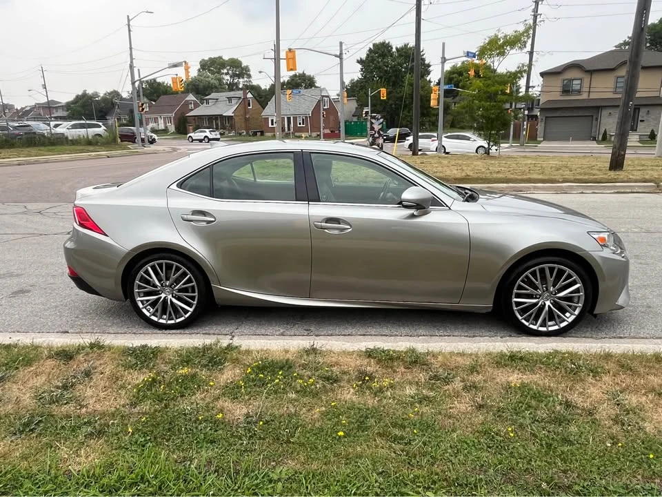 2014 Lexus IS 3rd Gen - Image 4 of 15
