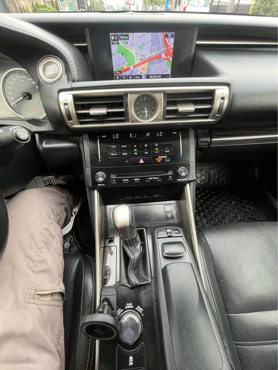 2014 Lexus IS 3rd Gen - Image 12 of 15