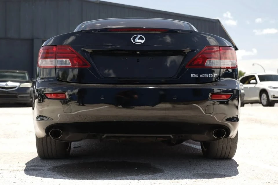 2014 Lexus IS 3rd Gen - Image 5 of 12