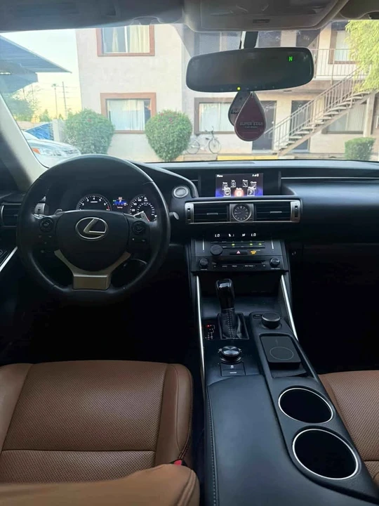 2014 Lexus IS 3rd Gen - Image 10 of 12