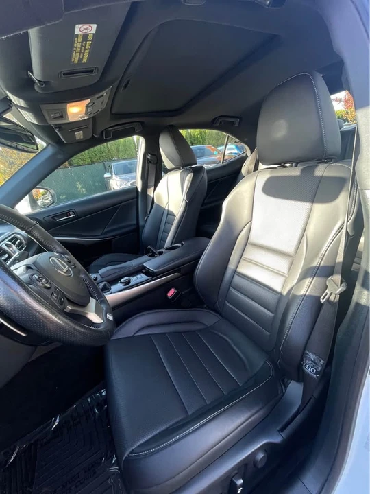 2014 Lexus IS 3rd Gen - Image 4 of 6