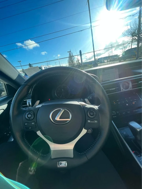 2014 Lexus IS 3rd Gen - Image 6 of 6