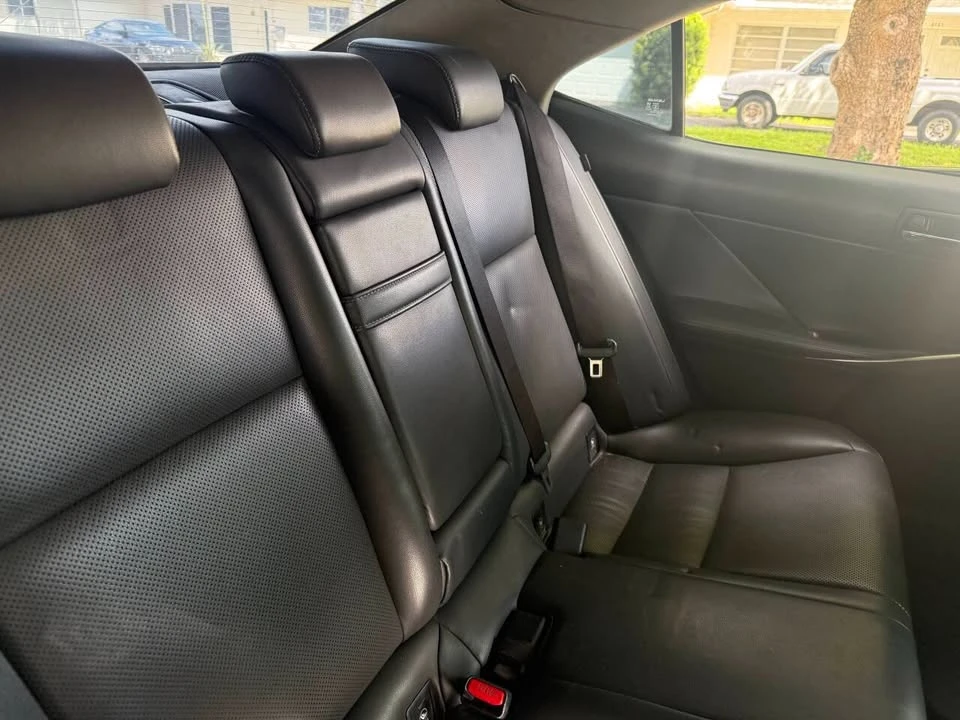 2014 Lexus IS 3rd Gen - Image 12 of 20