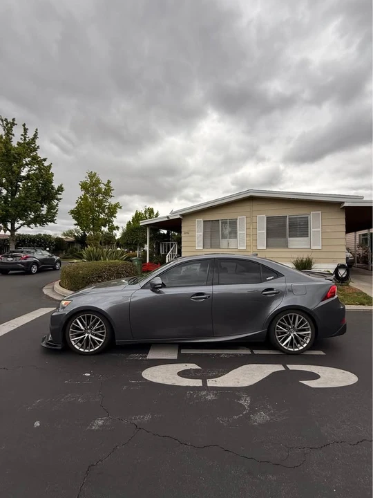 2014 Lexus IS 3rd Gen - Image 2 of 10