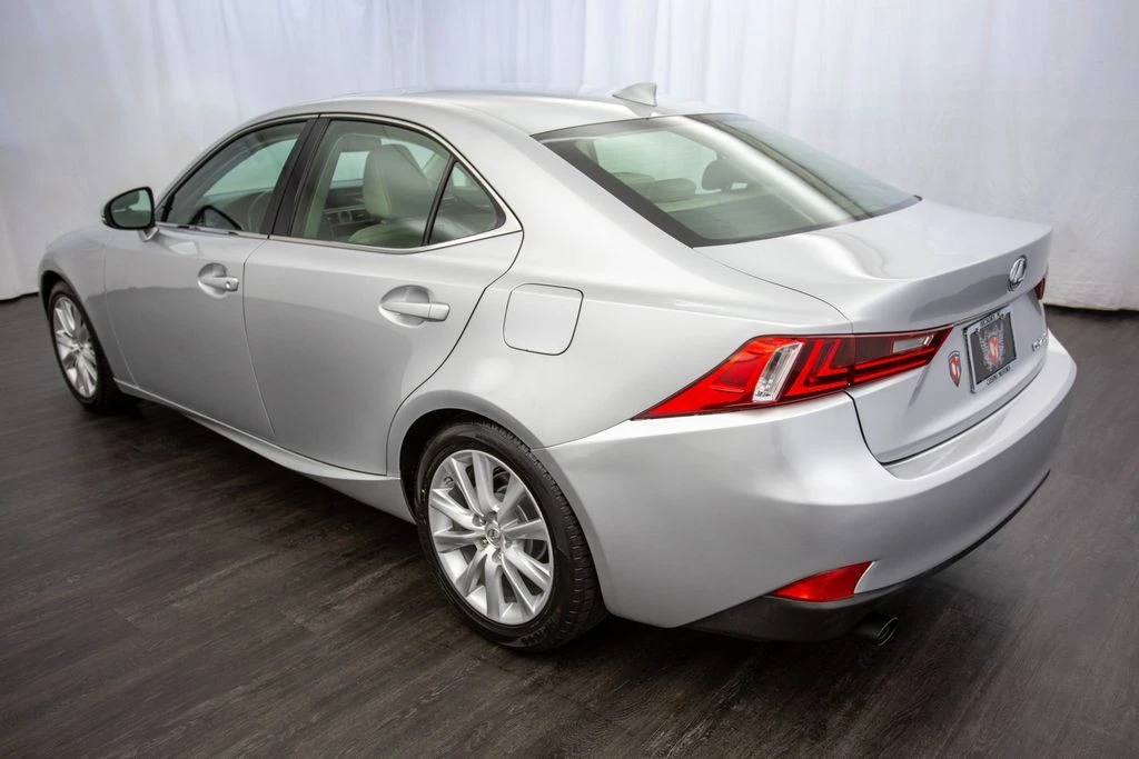 2014 Lexus IS 3rd Gen - Image 11 of 12