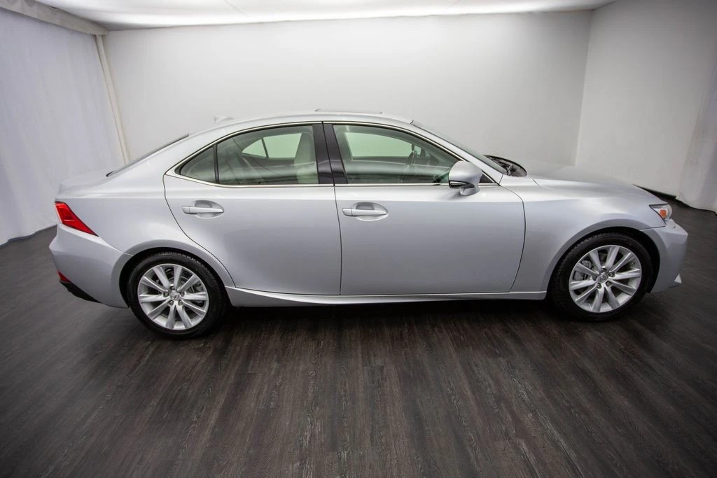 2014 Lexus IS 3rd Gen - Image 6 of 12